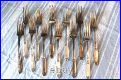 Lot 14 Silverware Simeon L and George H Rogers Co Oneida Ltd 52 Pieces