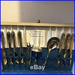 Lovely 74 piece Set Rogers Daffodil Silver Plate Flatware + Box