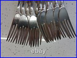 MCM 1847 Rogers Bros IS 86 Pc FLAIR Silverware Service for 13 & Serving Set