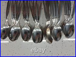 MCM 1847 Rogers Bros IS 86 Pc FLAIR Silverware Service for 13 & Serving Set