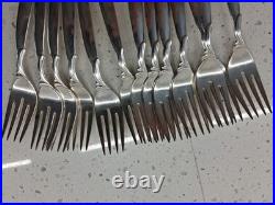 MCM 1847 Rogers Bros IS 86 Pc FLAIR Silverware Service for 13 & Serving Set