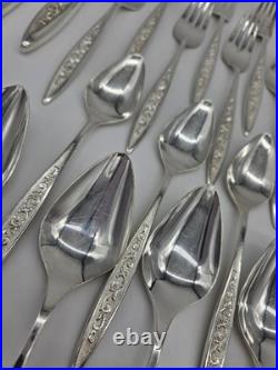 MCM Rogers Bros 1847 48 Piece Box Set Silver Plate 1969 Esperanto Silverware