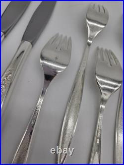 MCM Rogers Bros 1847 48 Piece Box Set Silver Plate 1969 Esperanto Silverware