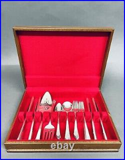 Marvelous 1941 Set of 35 Pc Original Precious Rogers Deluxe Plate Silverware