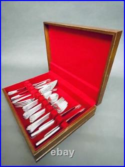Marvelous 1941 Set of 35 Pc Original Precious Rogers Deluxe Plate Silverware