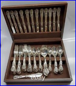 NEW FB Rogers FRENCH ROSE DESIGN SILVERPLATE FLATWARE, 64 PIECES WITH WOODEN BOX