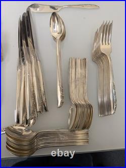 ONEIDA Ltd Wm A Rogers BRITTANY ROSE Flatware 78 Pc Set Silver Plate for 12 AA