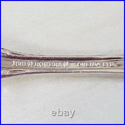 Oneida 1881 Rogers Baroque Rose Silverplate 1967 Silverware Set of 79pc withChest Oneida 1881 Rogers Baroque Rose Silverplate 1967 Silverware Set of 79pc withChest