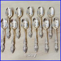 Oneida 1881 Rogers Baroque Rose Silverplate 1967 Silverware Set of 79pc withChest Oneida 1881 Rogers Baroque Rose Silverplate 1967 Silverware Set of 79pc withChest