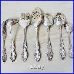 Oneida 1881 Rogers Baroque Rose Silverplate 1967 Silverware Set of 79pc withChest Oneida 1881 Rogers Baroque Rose Silverplate 1967 Silverware Set of 79pc withChest
