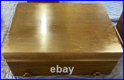 Oneida 1881 Rogers Baroque Rose Victorian Classic Silverplate 104 Pc 12Service Oneida 1881 Rogers Baroque Rose Victorian Classic Silverplate 104 Pc 12Service