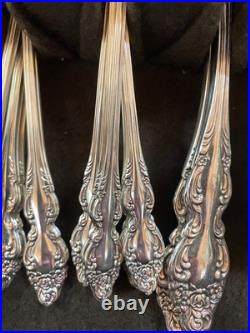 Oneida 1881 Rogers Baroque Rose Victorian Classic Silverplate 104 Pc 12Service Oneida 1881 Rogers Baroque Rose Victorian Classic Silverplate 104 Pc 12Service