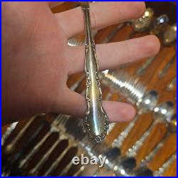Oneida 1881 Rogers Flirtation Silverplate Silverware Flatware 70 Piece