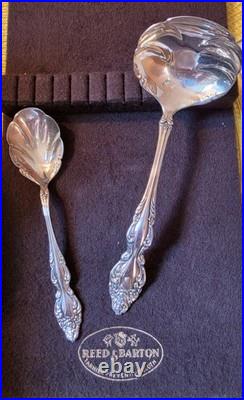 Oneida 1881 Rogers Silverplate Silverware 1967 Baroque Rose 68 Pcs serves 12 EX Oneida 1881 Rogers Silverplate Silverware 1967 Baroque Rose 68 Pcs serves 12 EX