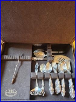 Oneida 1881 Rogers Silverplate Silverware 1967 Baroque Rose 68 Pcs serves 12 EX