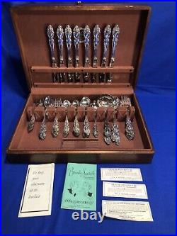 Oneida 1881 Rogers Silverplate Silverware 1967 Baroque Rose 71 Pcs with Wood Box