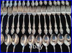 Oneida 1881 Rogers Silverplate Silverware 1967 Baroque Rose 89 Pcs withBox