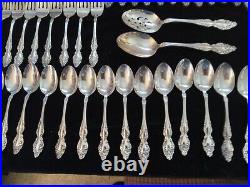Oneida 1881 Rogers Silverplate Silverware 1967 Baroque Rose 89 Pcs withBox