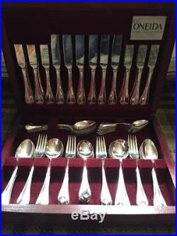 Oneida Rogers 1881 King James Pattern 84pc 10 Person Setting Cutlery Canteen