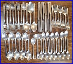 Oneida Silverplate 1881 Rogers Del Mar Silverware Flatware 47 Piece Set Vtg 1939 Oneida Silverplate 1881 Rogers Del Mar Silverware Flatware 47 Piece Set Vtg 1939