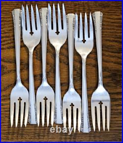 Oneida Silverplate 1881 Rogers Del Mar Silverware Flatware 47 Piece Set Vtg 1939 Oneida Silverplate 1881 Rogers Del Mar Silverware Flatware 47 Piece Set Vtg 1939