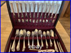 Oneida Silverplate 1881 Rogers Del Mar Silverware Flatware 95 Piece Set 1939 Oneida Silverplate 1881 Rogers Del Mar Silverware Flatware 95 Piece Set 1939