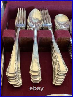 Oneida Silverplate 1881 Rogers Del Mar Silverware Flatware 95 Piece Set 1939 Oneida Silverplate 1881 Rogers Del Mar Silverware Flatware 95 Piece Set 1939
