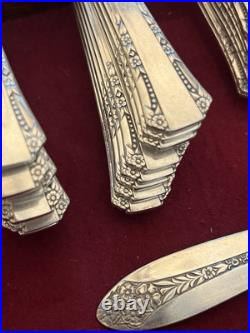 Oneida Silverplate 1881 Rogers Del Mar Silverware Flatware 95 Piece Set 1939 Oneida Silverplate 1881 Rogers Del Mar Silverware Flatware 95 Piece Set 1939