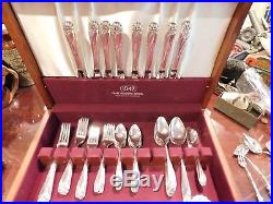 Outstanding Rogers Bros. Daffodil Silverplate Flatware Set 52 Pc + Slotted Spoon
