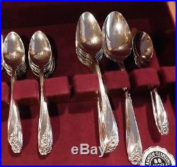 Outstanding Rogers Bros. Daffodil Silverplate Flatware Set 52 Pc + Slotted Spoon