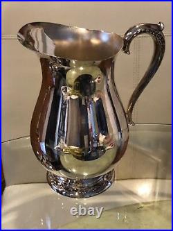 ROGERS & BRO Silver 817 water pitcher Footed Stand Vintage and ice guard 9Tall