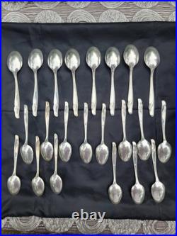 Rogers & Bro Exquisite Reinforced Plate IS Set Of 55 Silver Service For 8