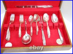 Rogers & Bro IS 1957 EXQUISITE Silver Plate Flatware Set 56 PC in Wood Case