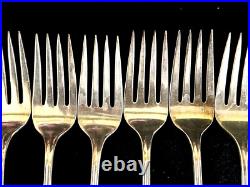 Rogers & Bro Reinforced Plate IS Flatware in Box (86 pieces) Rogers & Bro Reinforced Plate IS Flatware in Box (86 pieces)