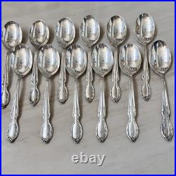 Rogers&Bro. Royal Manor Silverplate 1956 Silverware Set of 62 Floral Tip withChest