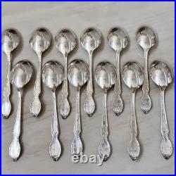 Rogers&Bro. Royal Manor Silverplate 1956 Silverware Set of 62 Floral Tip withChest