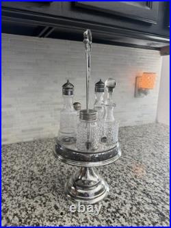 Rogers&Bro Triple Plate Antique Victorian Style Cruet Set