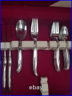 Rogers Bros. 1847 Silver plate Flair Silverware 52 Piece Serves 8 Rogers Bros. 1847 Silver plate Flair Silverware 52 Piece Serves 8