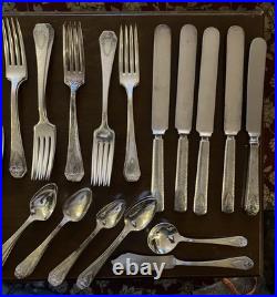 Rogers Bros 1847 Silverplate Flatware lot of 89. Heraldic Pattern