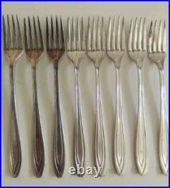 Rogers Bros. 1847 Silverplate Silhouette 31 Piece Flatware Set Rogers Bros. 1847 Silverplate Silhouette 31 Piece Flatware Set