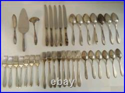 Rogers Bros. 1847 Silverplate Silhouette 31 Piece Flatware Set Rogers Bros. 1847 Silverplate Silhouette 31 Piece Flatware Set