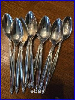 Rogers Bros 1847 Vintage Garland Silverware Set For 12 & serving. 63 pieces