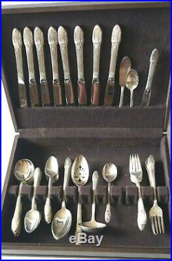 Rogers Bros 1947 First Love Flat-ware Silver-ware 56pcs set for 8 Withwooden box