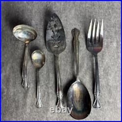 Rogers Bros 1952 Daybreak Elegant Lady Silver Plate Flatware 56 Pieces In Box