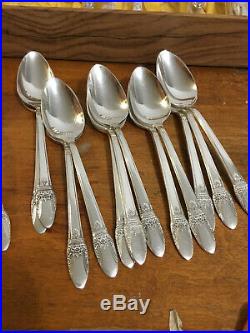 Rogers Bros First Love Pattrn Service for 12 Silverplatd Flatware Set 73 pieces