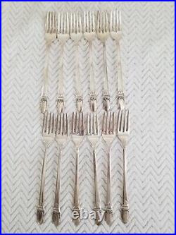 Rogers Bros. First Love Silverplated 70pc Stainless Silverware Flatware Set