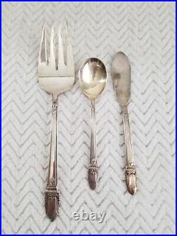 Rogers Bros. First Love Silverplated 70pc Stainless Silverware Flatware Set