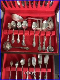 Rogers & Bros. Reinforced Plate IS Flatware 93 Pieces With Case Flatware Silver