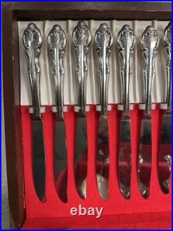 Rogers & Bros. Reinforced Plate IS Flatware 93 Pieces With Case Flatware Silver