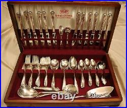 Rogers Brothers Daffodil silver plated flatware set 70 Pcs. Incl babys first set